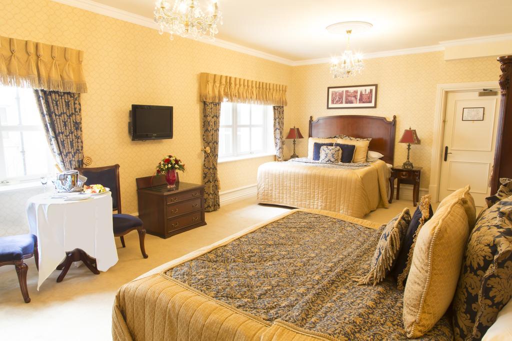 Kilronan Castle & Hotel 4*